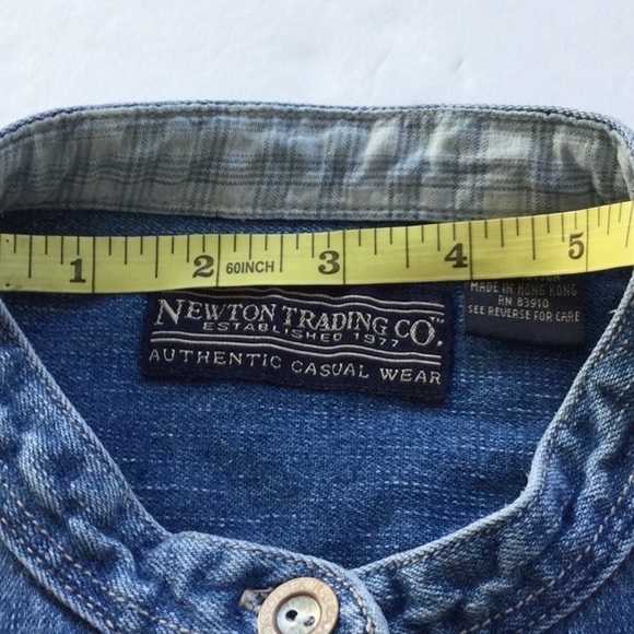 Newton Trading Co.Women Denim shirt size M long sleeves color blue. #268 - Picture 6 of 7